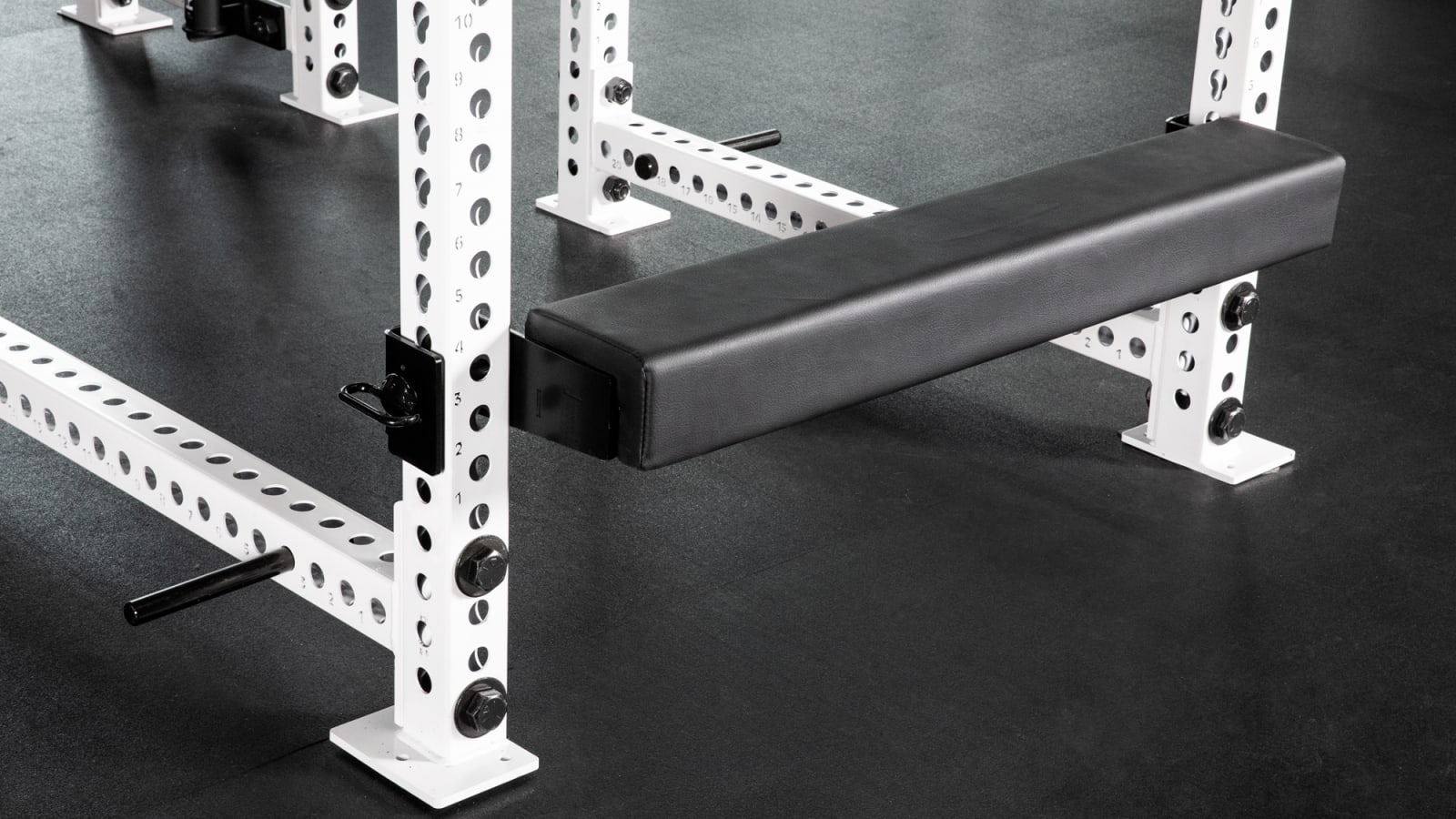 Hip thrust bench canada online